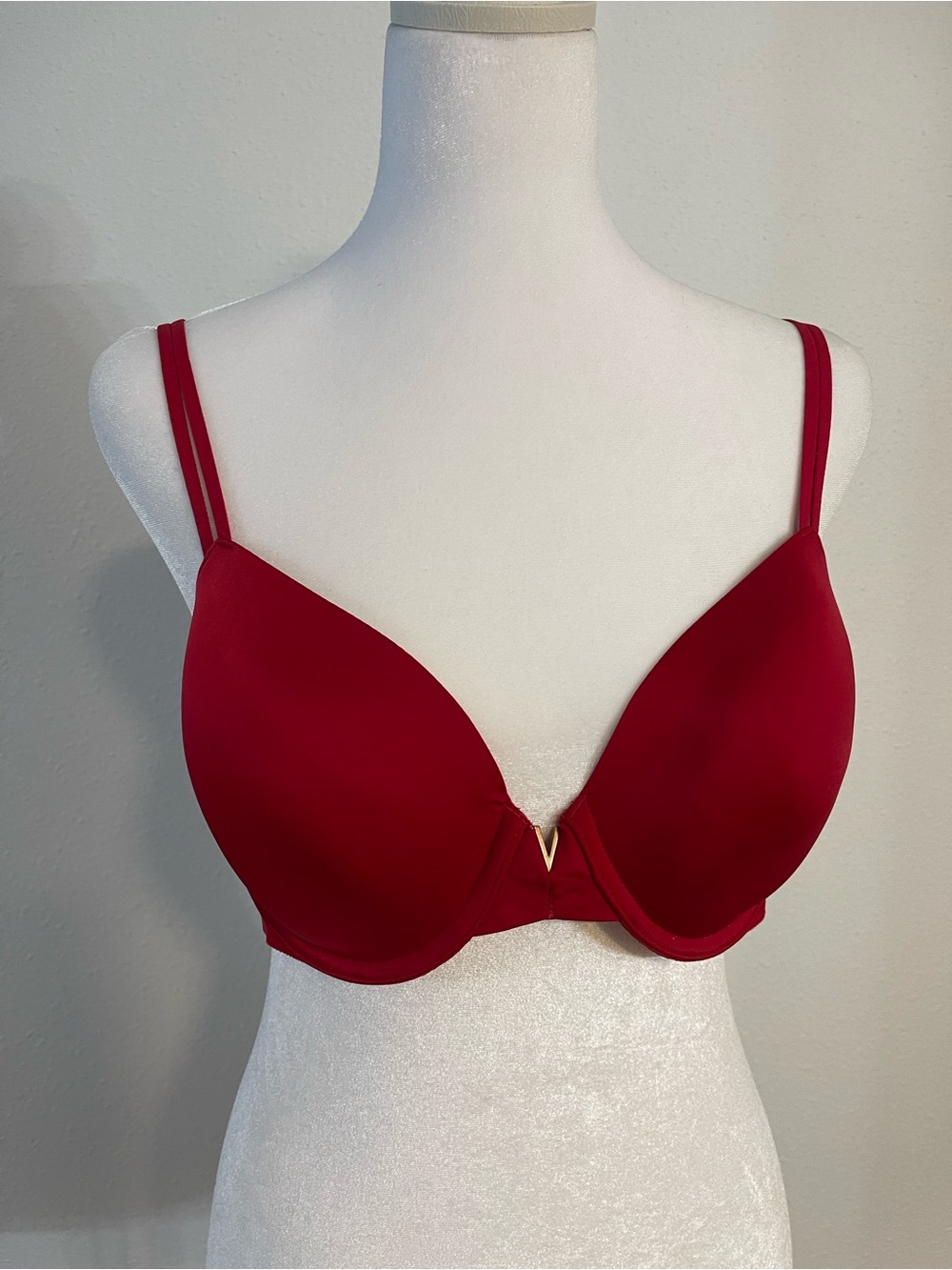 Victoria’s Secret Lined Perfect Covergae
